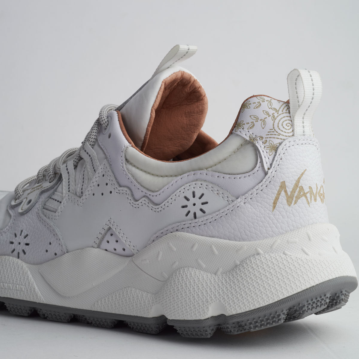 YAMANO3 Flower MOUNTAIN×NANGA Snow white FM17006