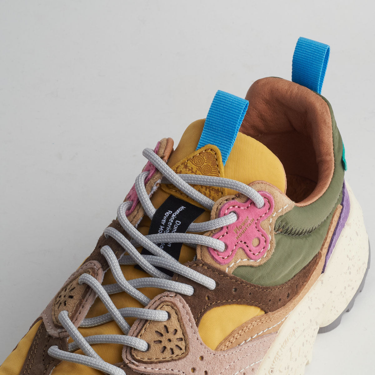 WAVES Ocher/ Olive FM126007
