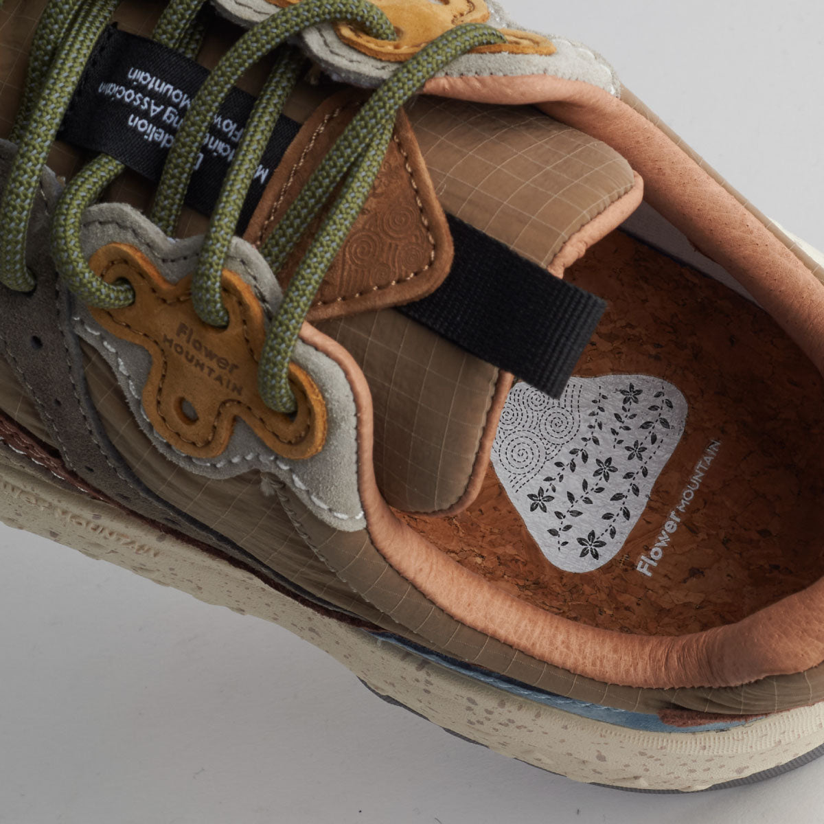 WAVES Light gray/Brown FM126002