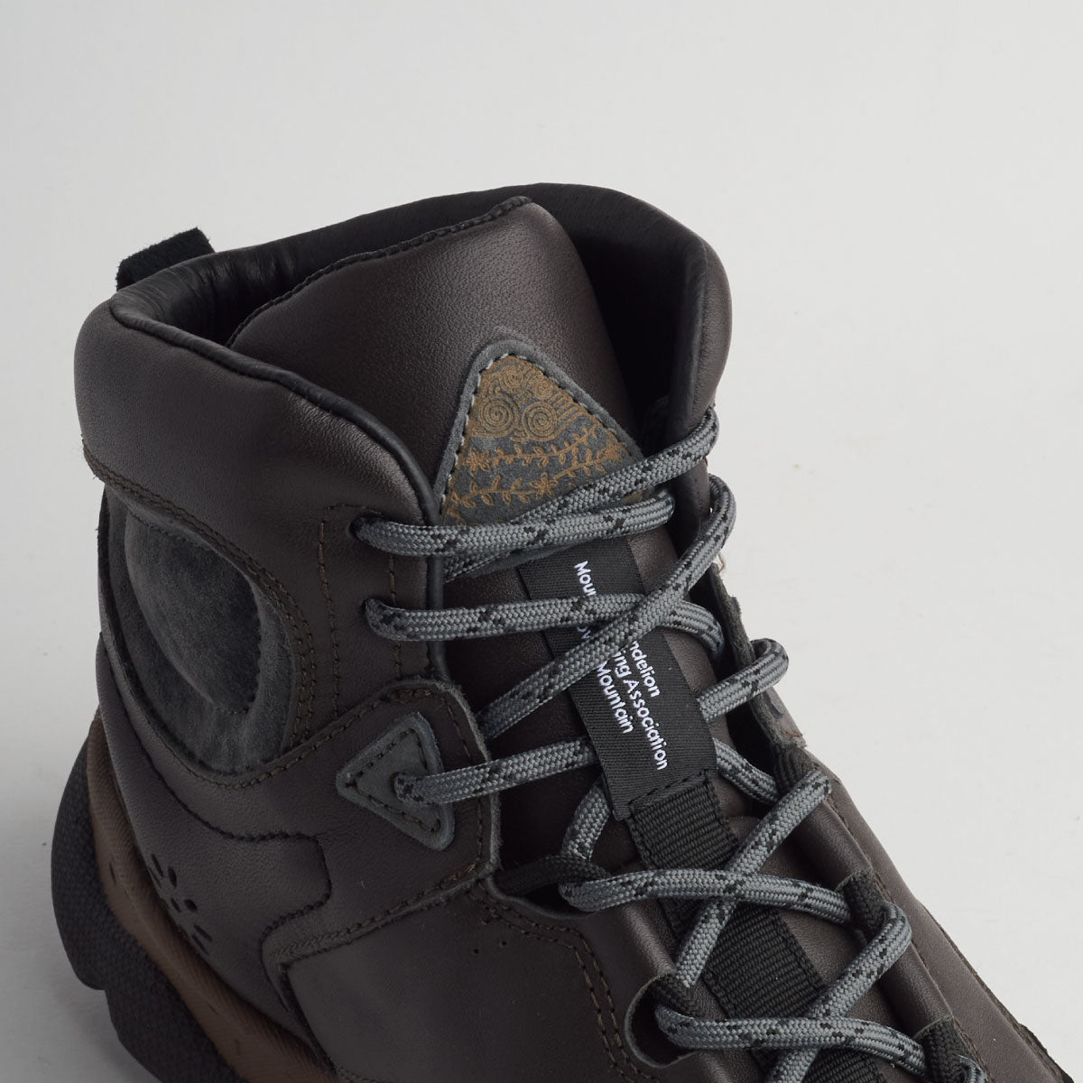 BACK COUNTRY HI Iron brown FM66H-1-020