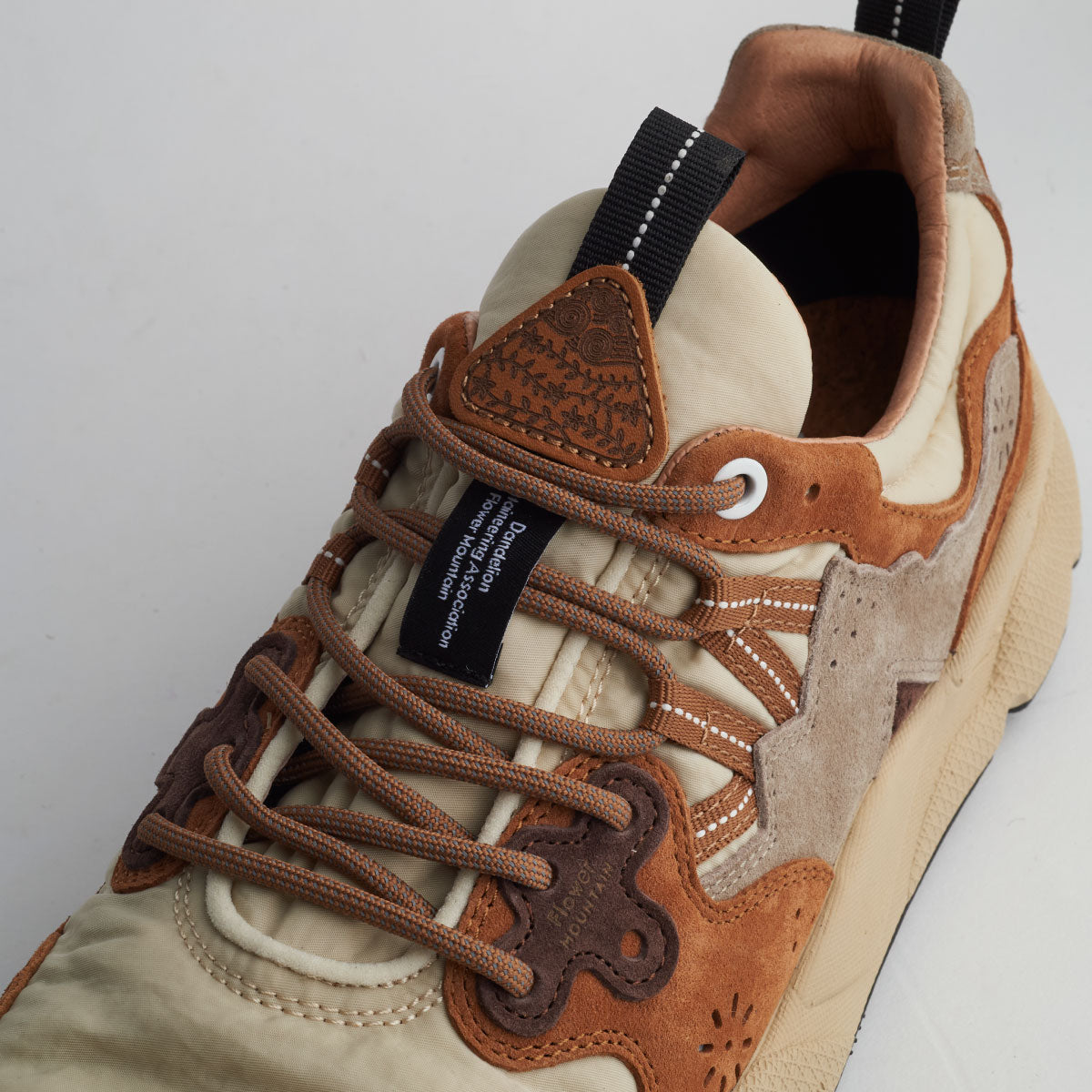 YAMANO3 Flower MOUNTAIN×NANGA Cacao/Beige FM17010