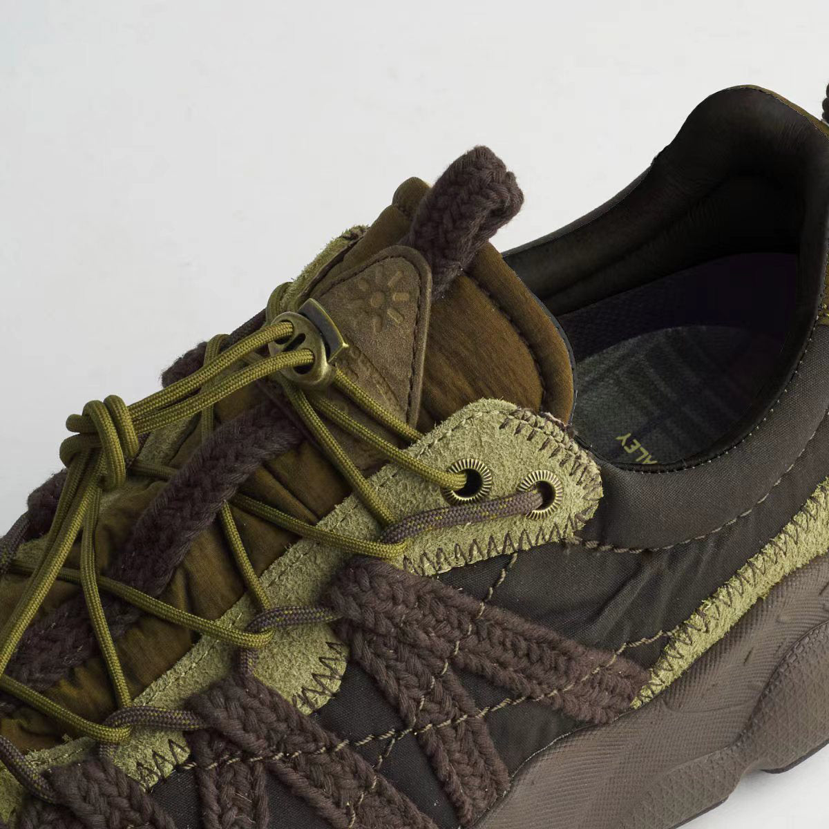 IWANO2 Flower MOUNTAIN×NICHOLAS DALEY Green/Brown FM130001