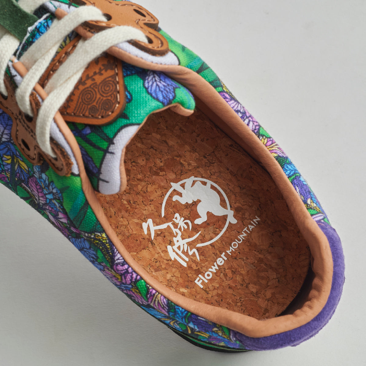 ASUKA Iris FM06-2-003