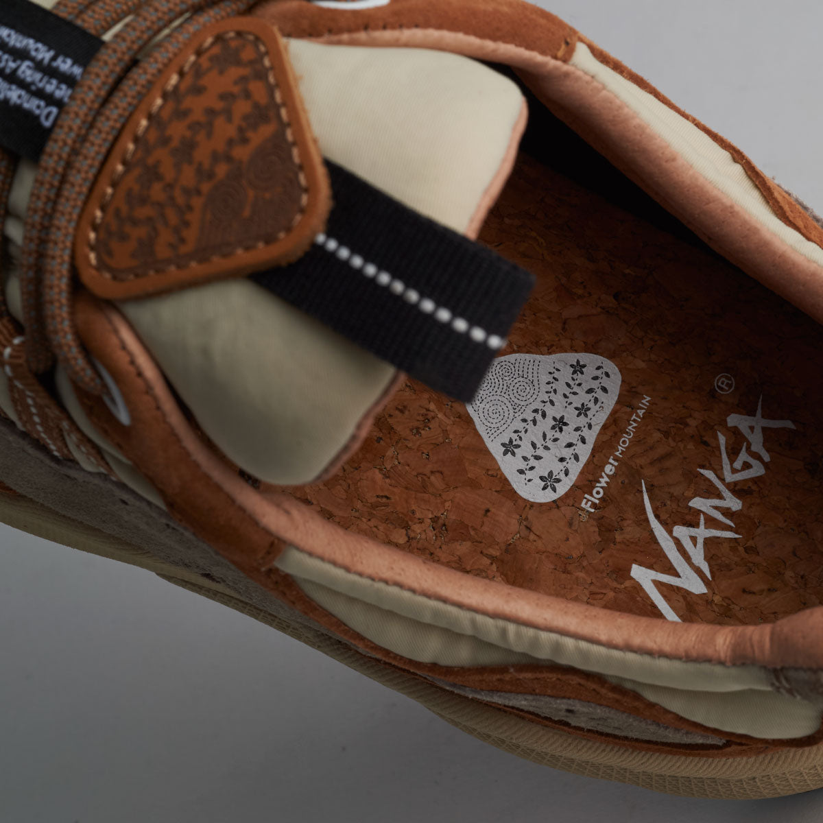 YAMANO3 Flower MOUNTAIN×NANGA Cacao/Beige FM17010