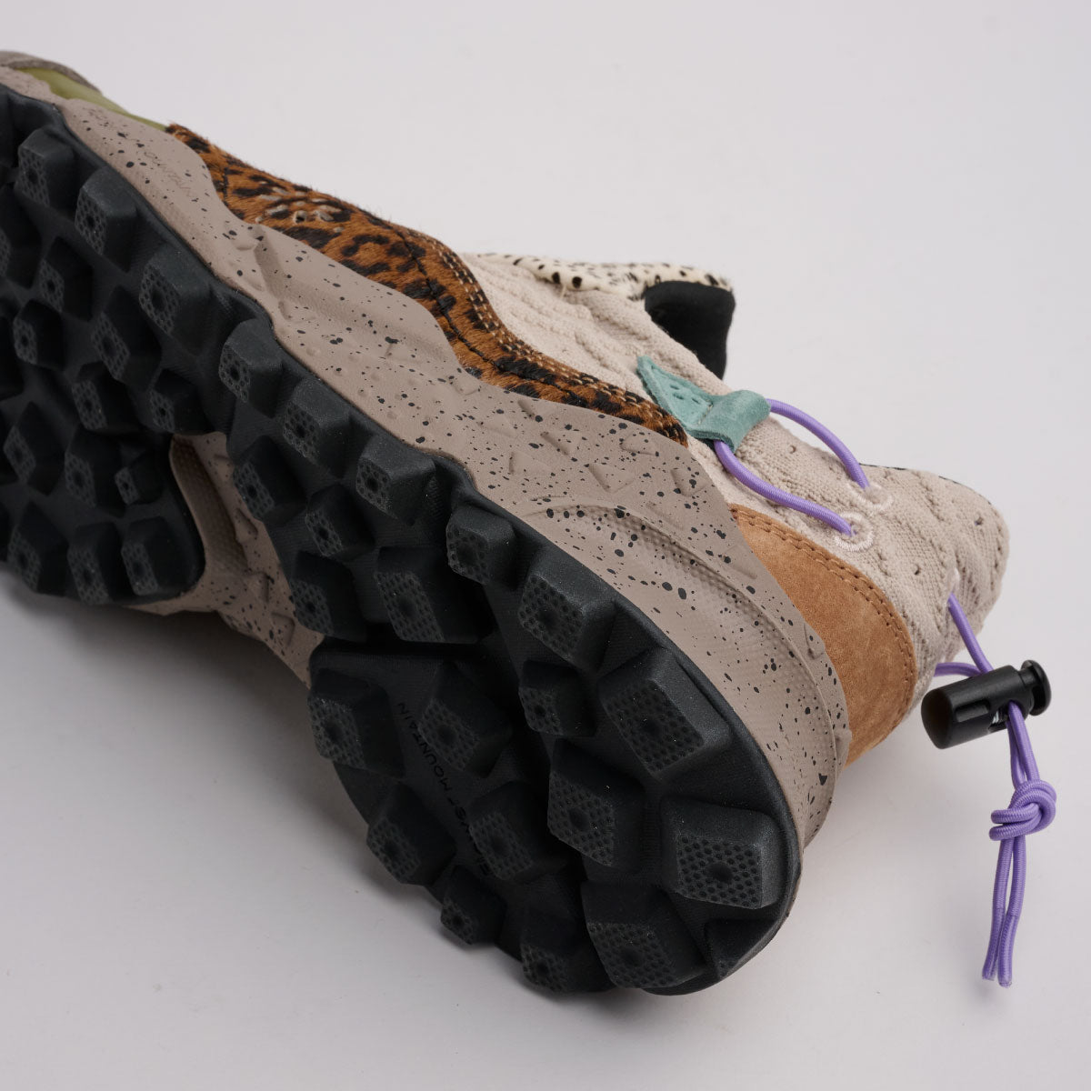 HONEY COMB Ivory/Leopard FM31081 – Flower MOUNTAIN