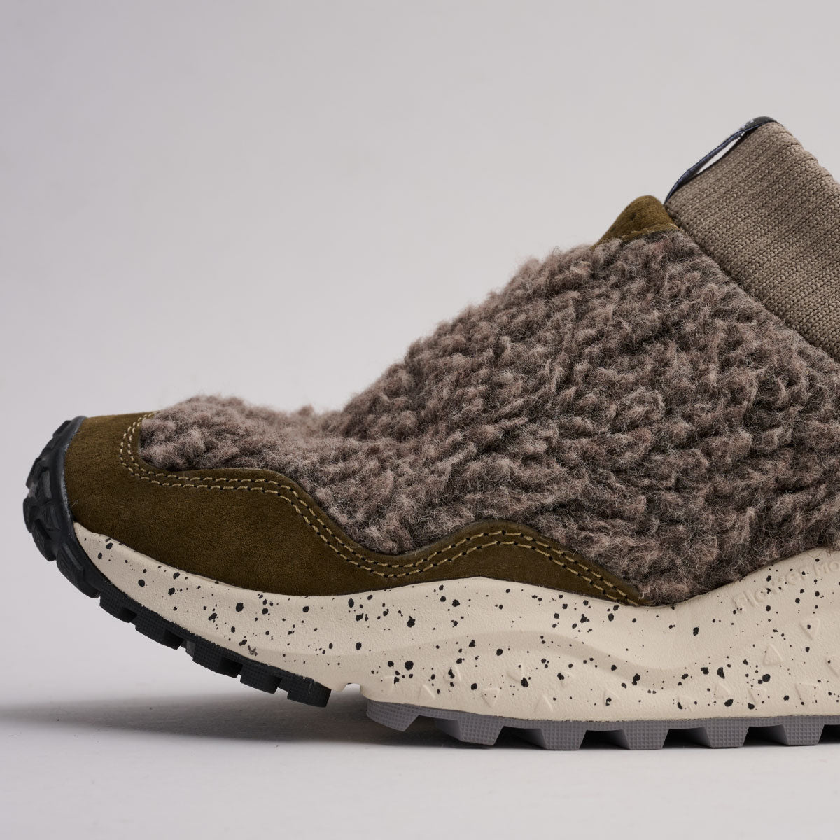 CAMP3 Khaki/Brown teddy FM120003