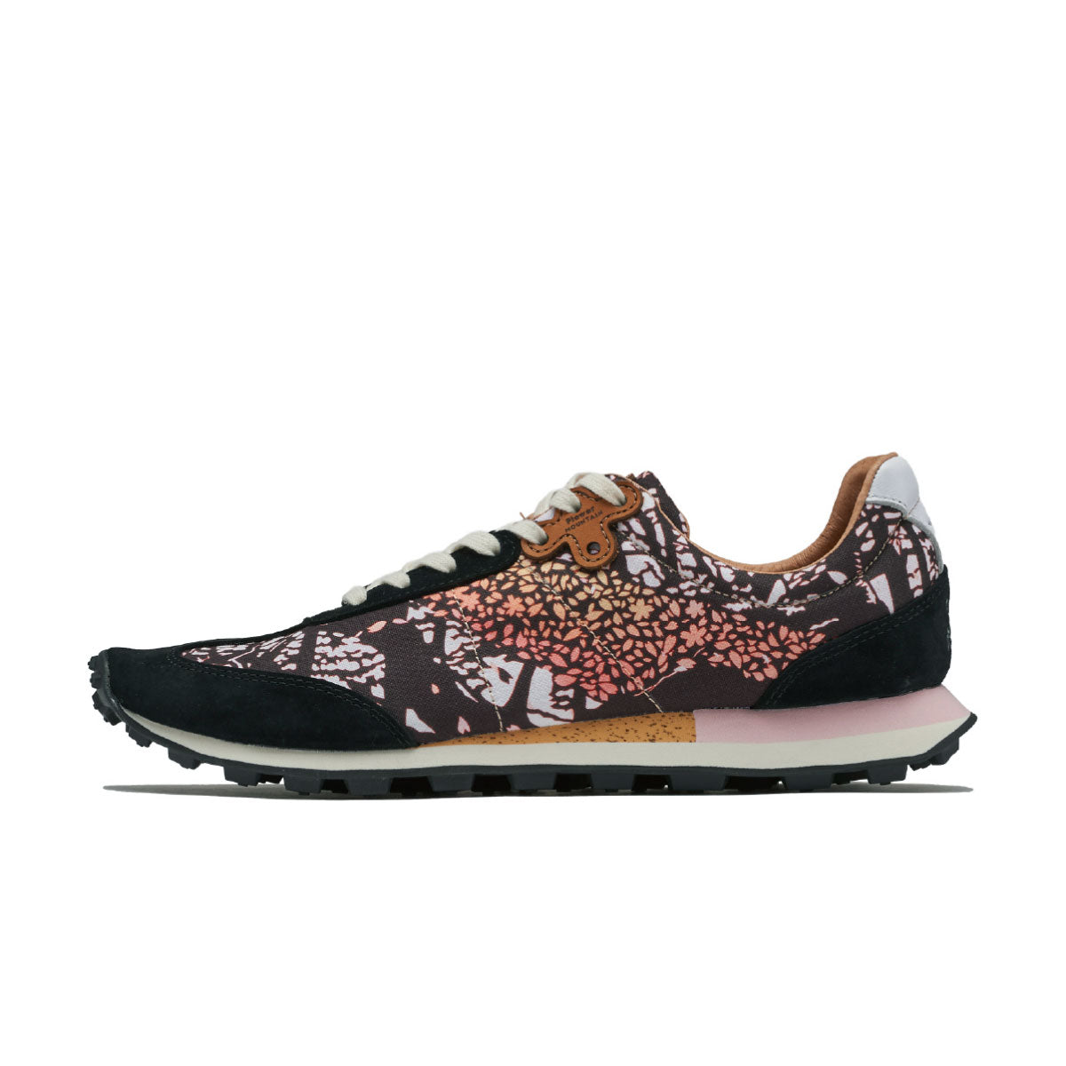 遊び心も わすれずに All Sneakers – Flower MOUNTAIN