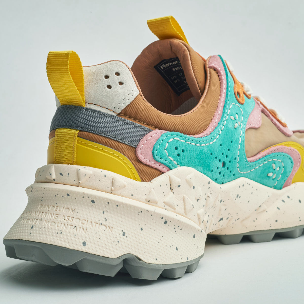 RULIS Bouquet on sand FM121036