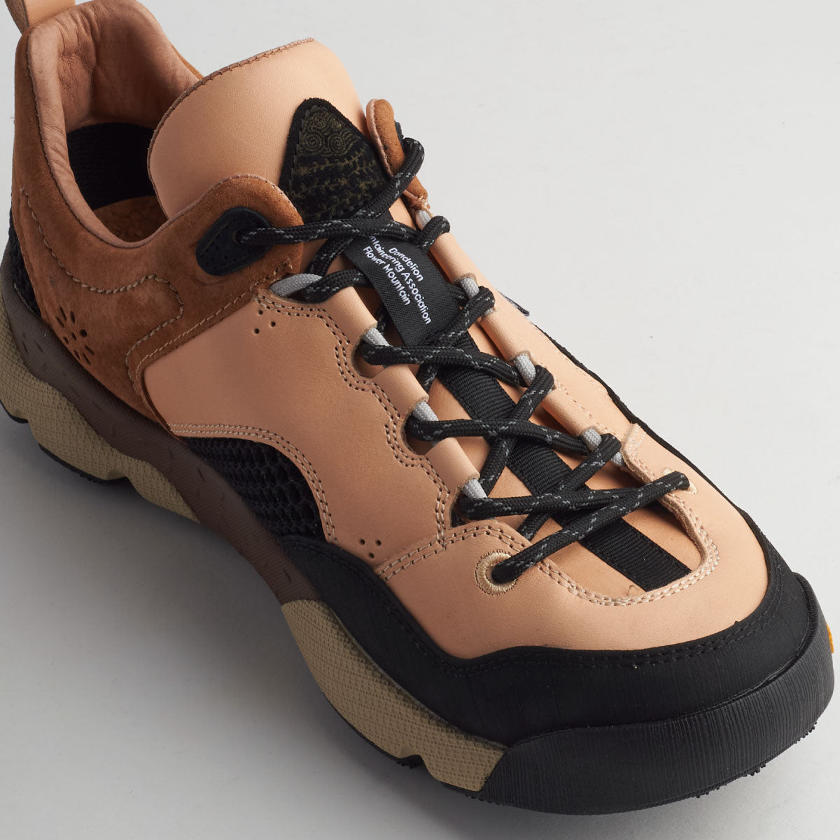 BACK COUNTRY Vegetable/Beige FM66-1-061