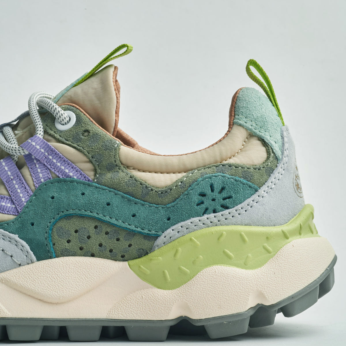 YAMANO3 Taupe/Green bottle FM63752 – Flower MOUNTAIN