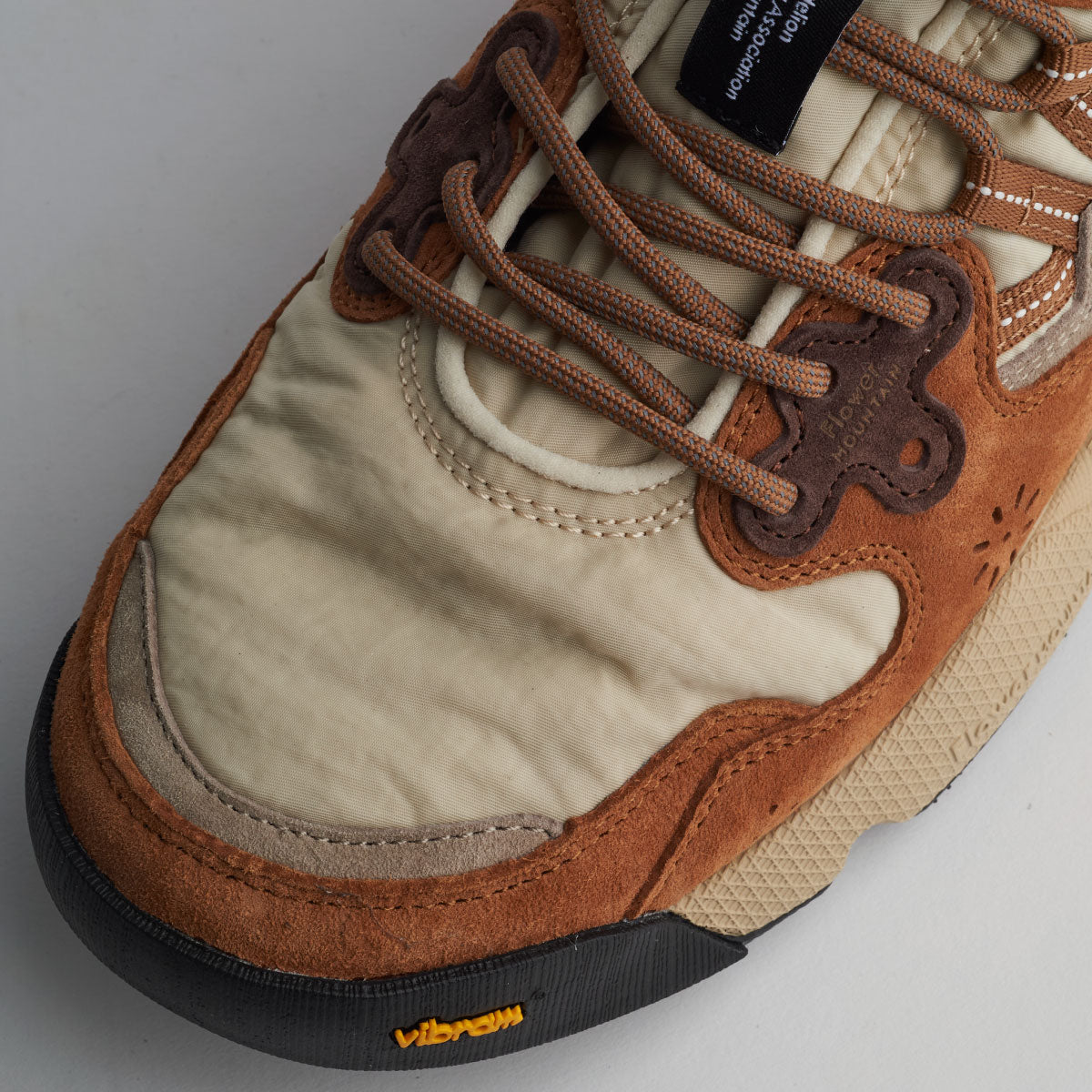 YAMANO3 Flower MOUNTAIN×NANGA Cacao/Beige FM17010