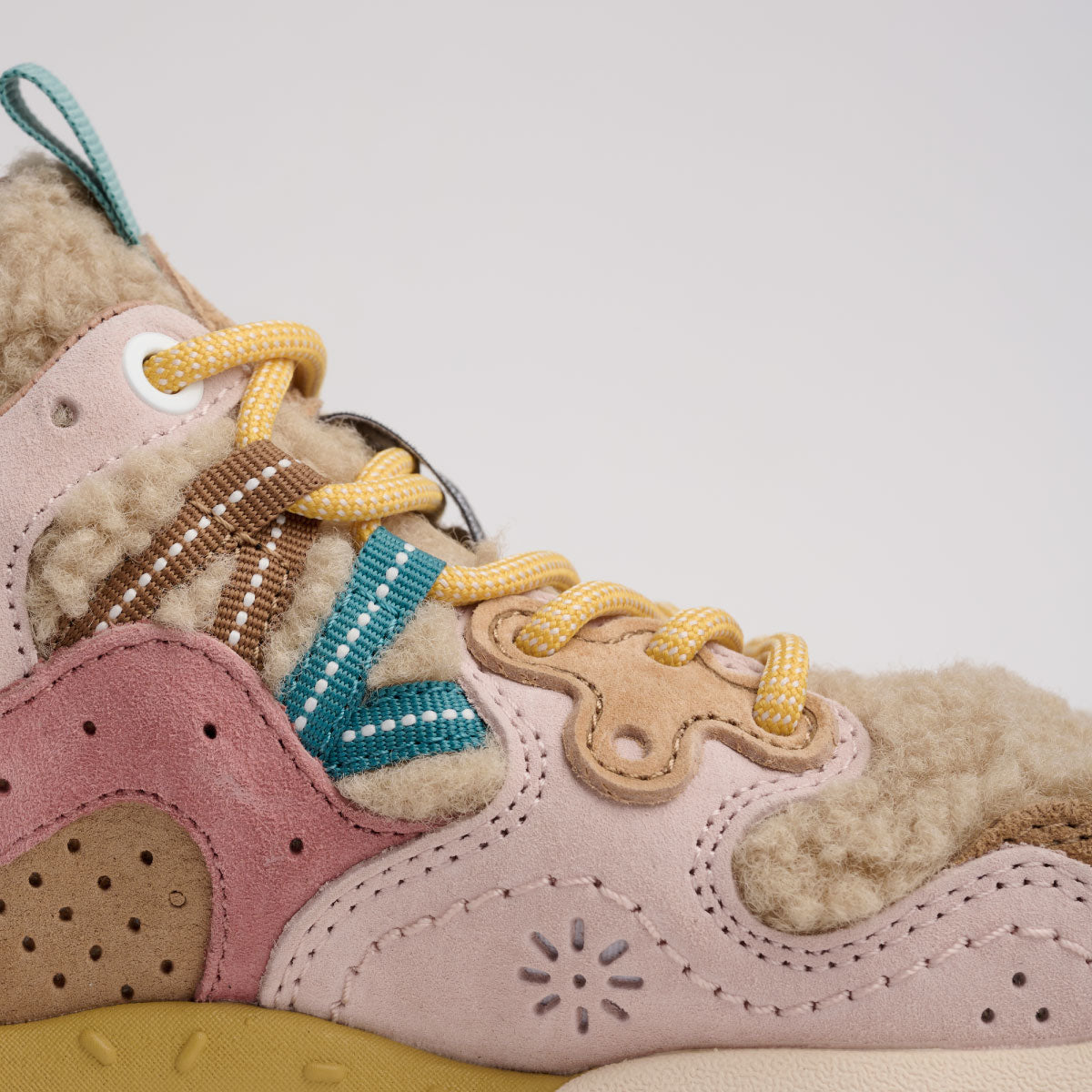 YAMANO3 Beige/Camel FM63903