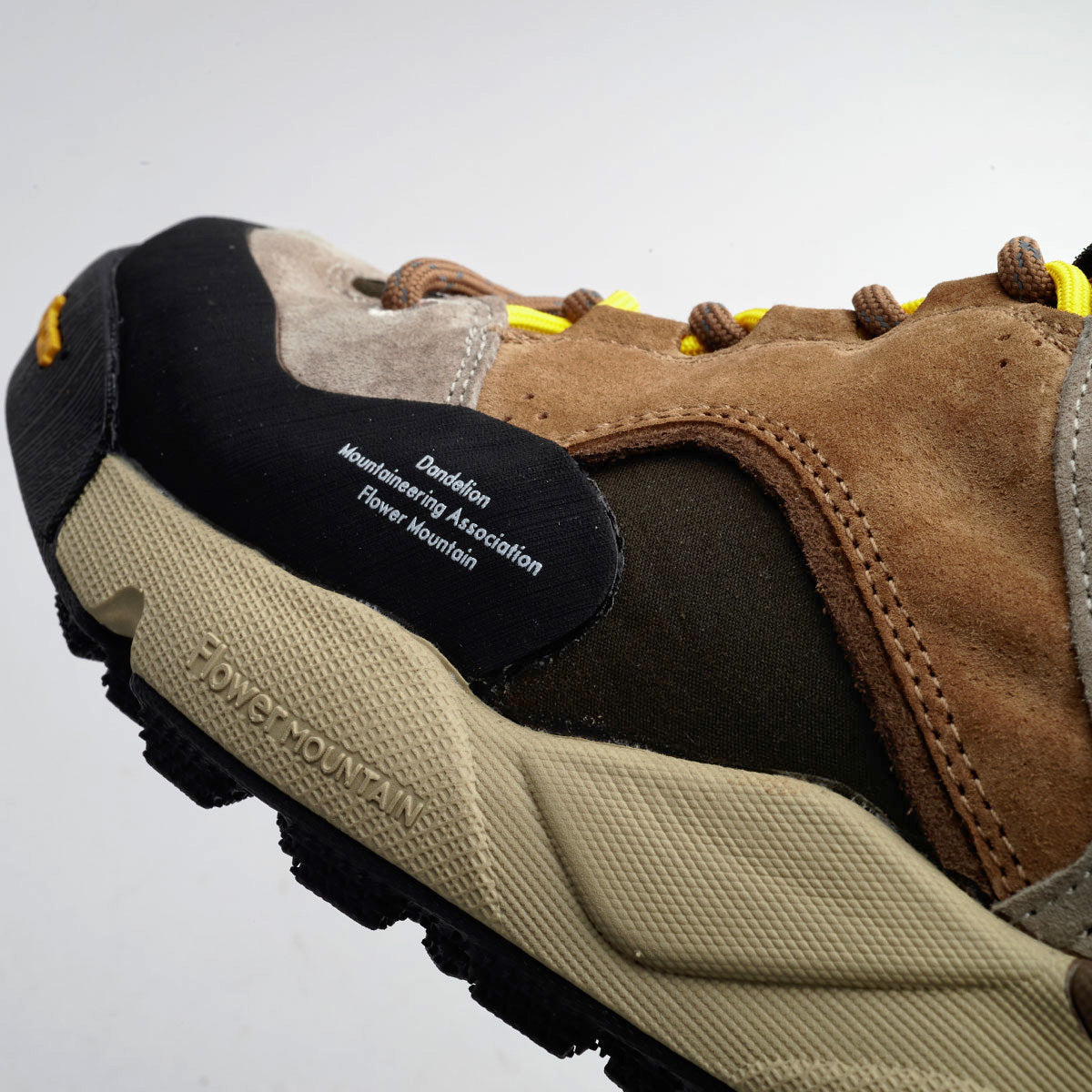 Barbour×Flower MOUNTAIN BACK COUNTRY Hi Uni Trainers  FM66H-1-018 BROWN/BEIGE