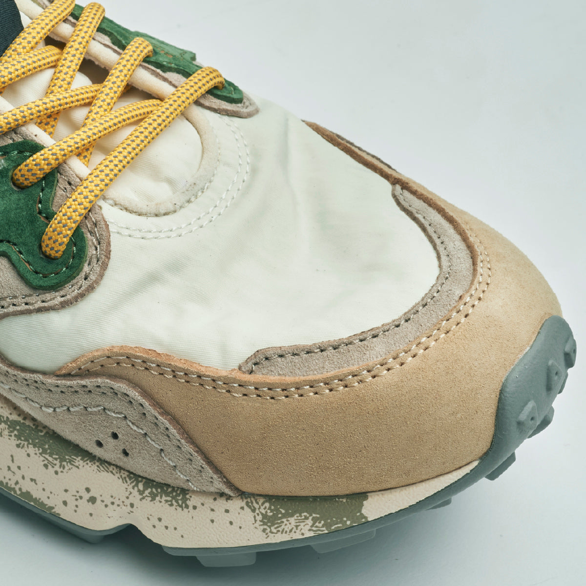 YAMANO3 Sand/Taupe FM63832 – Flower MOUNTAIN