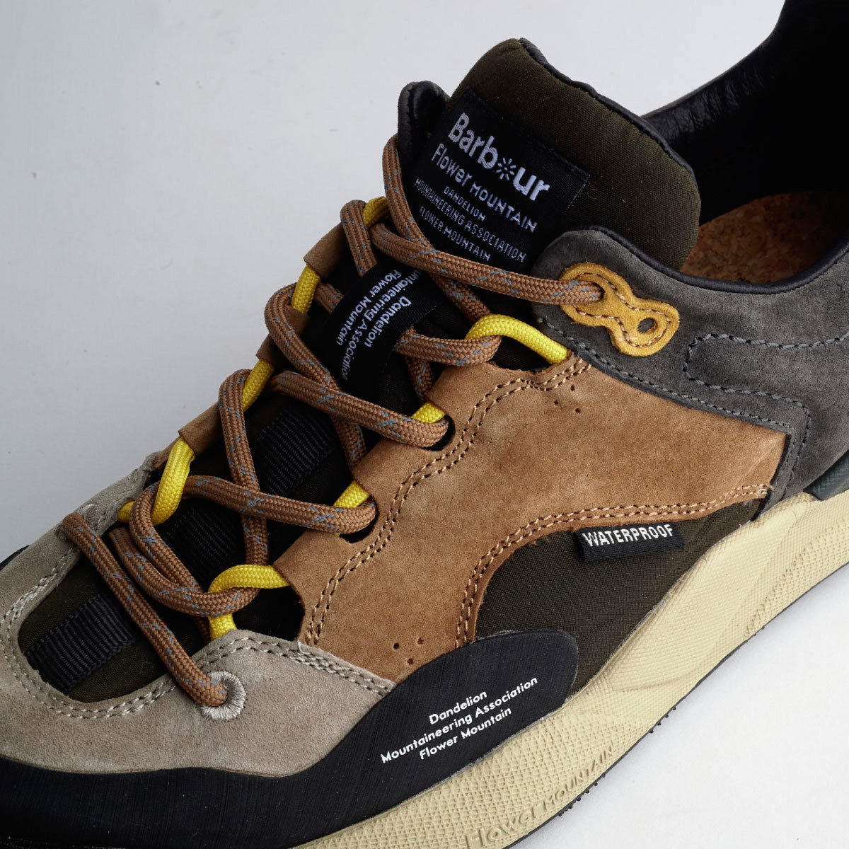 Barbour×Flower MOUNTAIN BACK COUNTRY Uni Trainers  FM66-1-036 BROWN/BEIGE