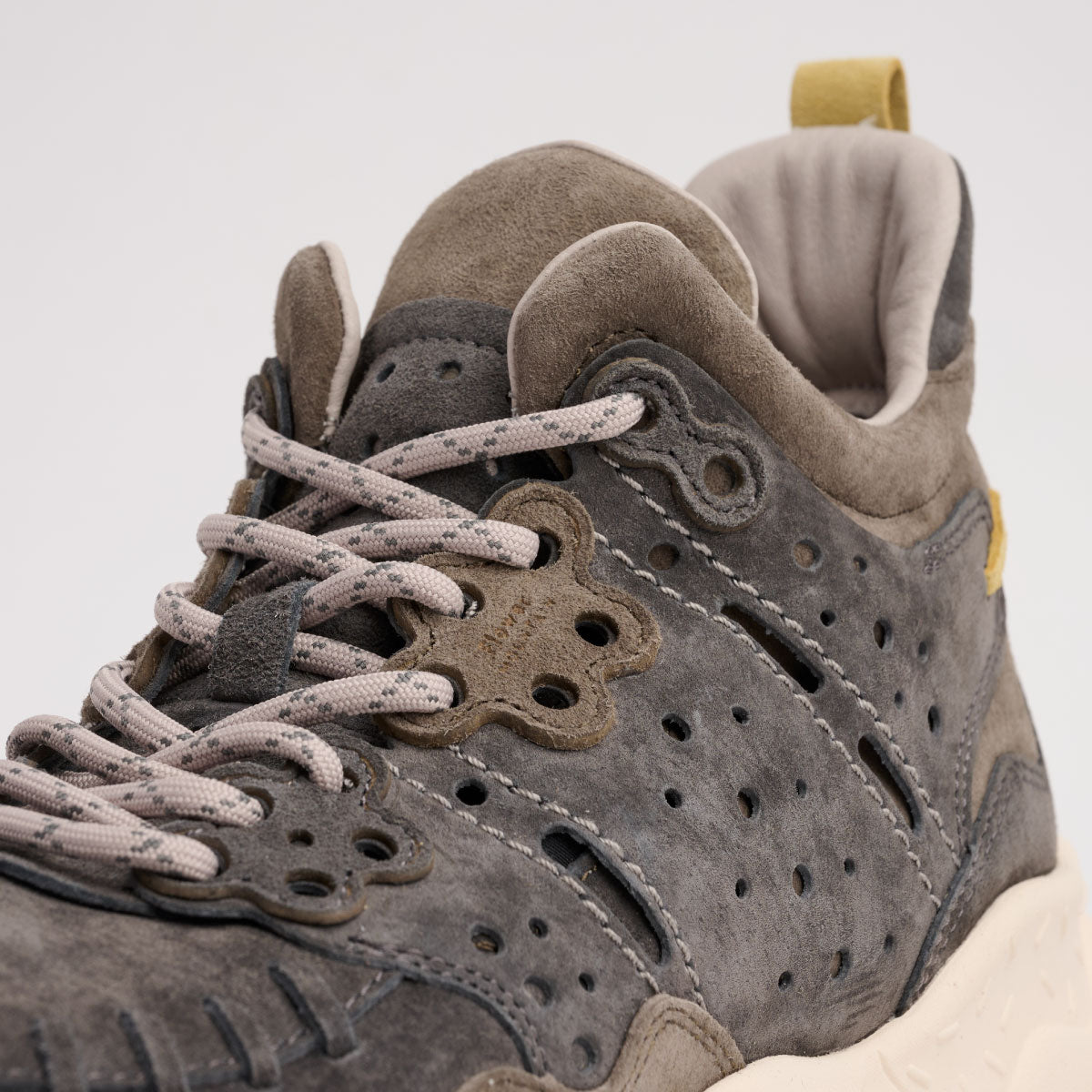 MUSTARD WALNUT Smoked Gray FM02-2-005