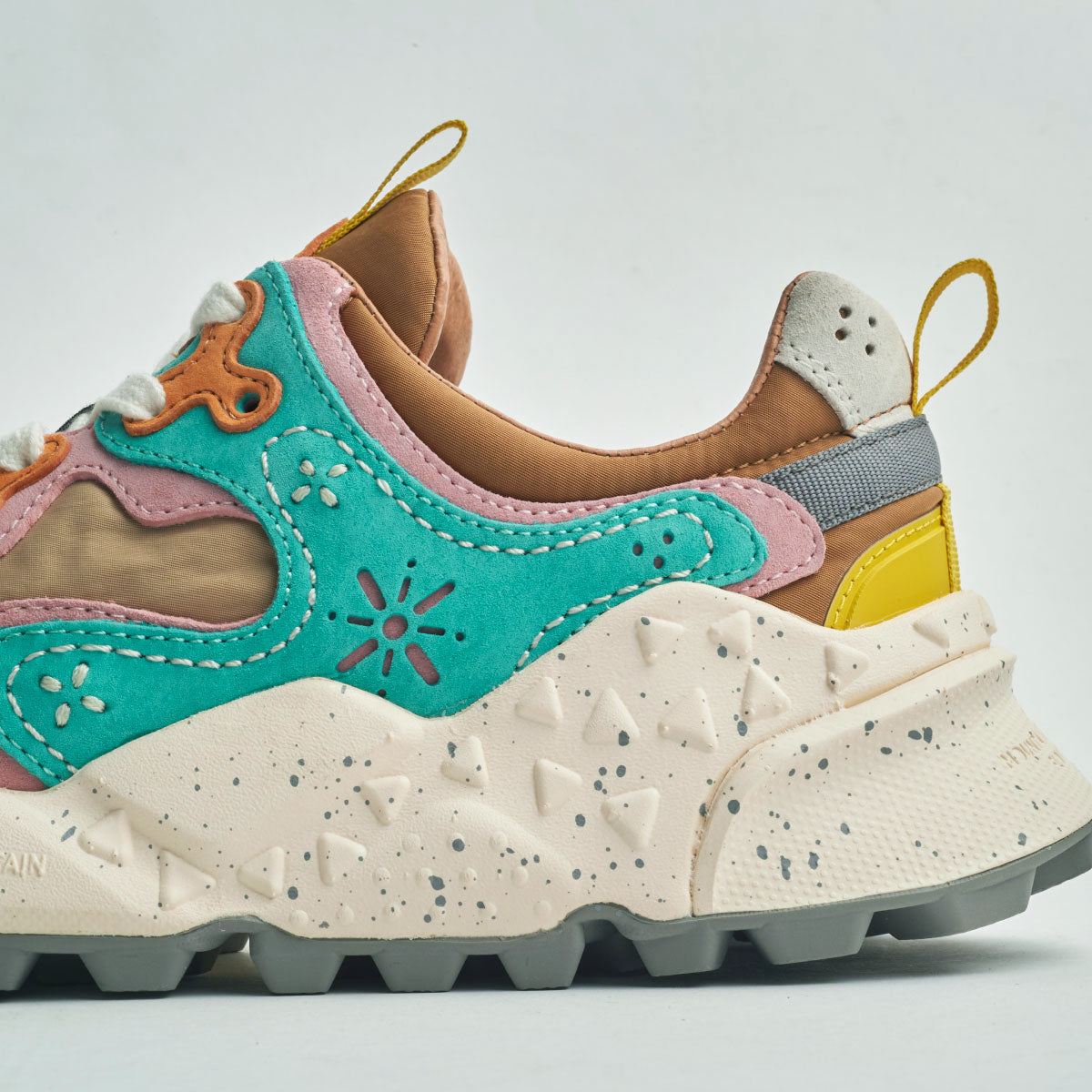 RULIS Bouquet on sand FM121036