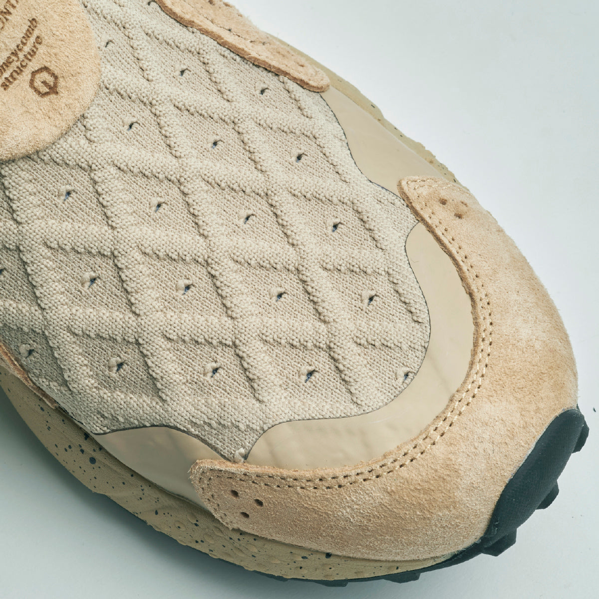 HONEY COMB Beige Diamond FM31079 – Flower MOUNTAIN