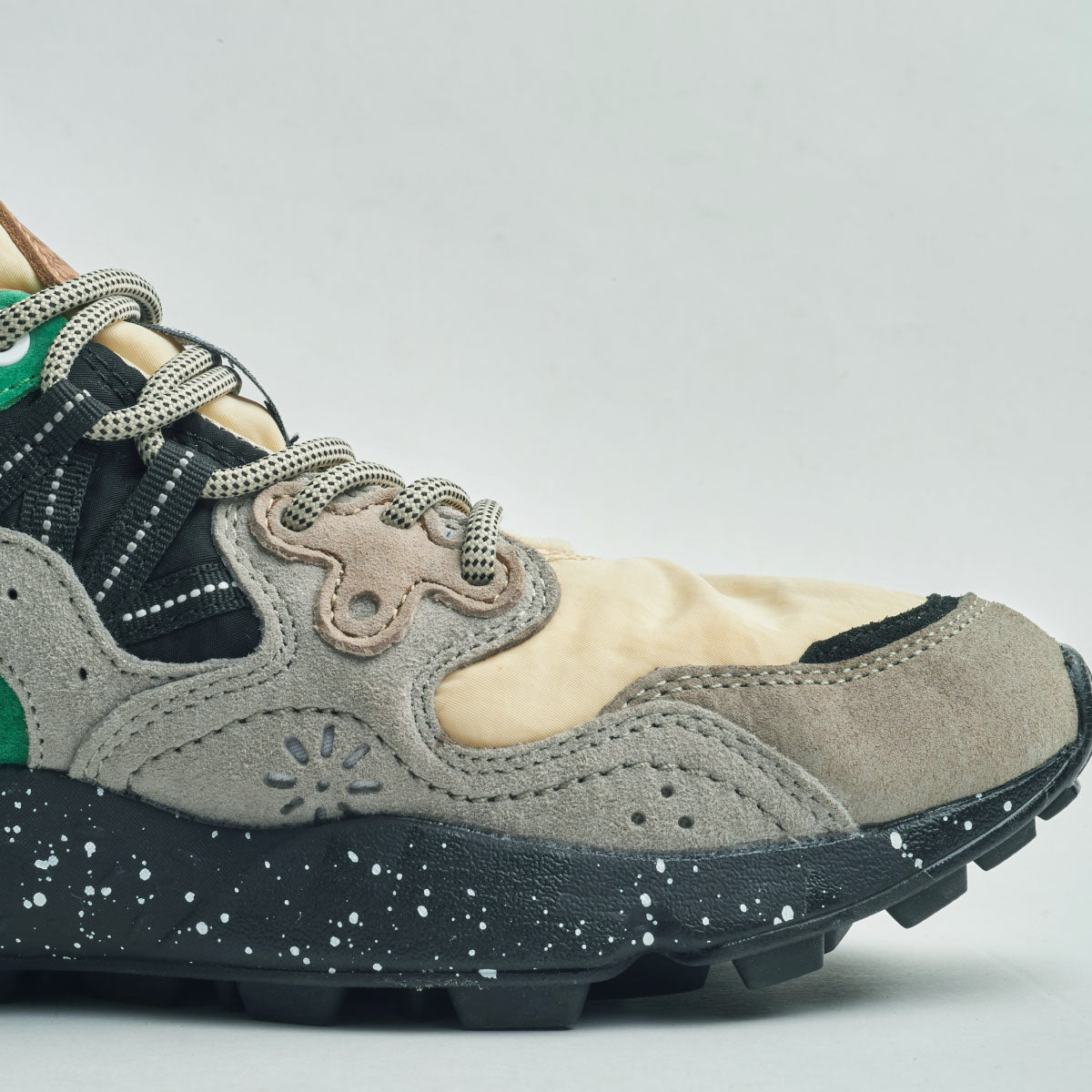 YAMANO3 Beige/Green FM63093 – Flower MOUNTAIN